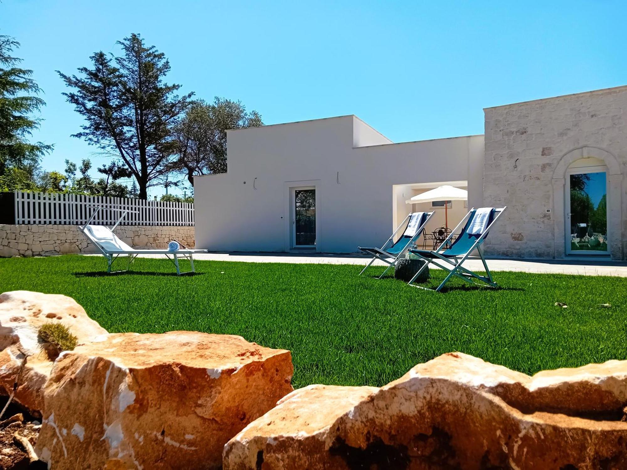 Отель Pietra Di Puglia Монополи Экстерьер фото