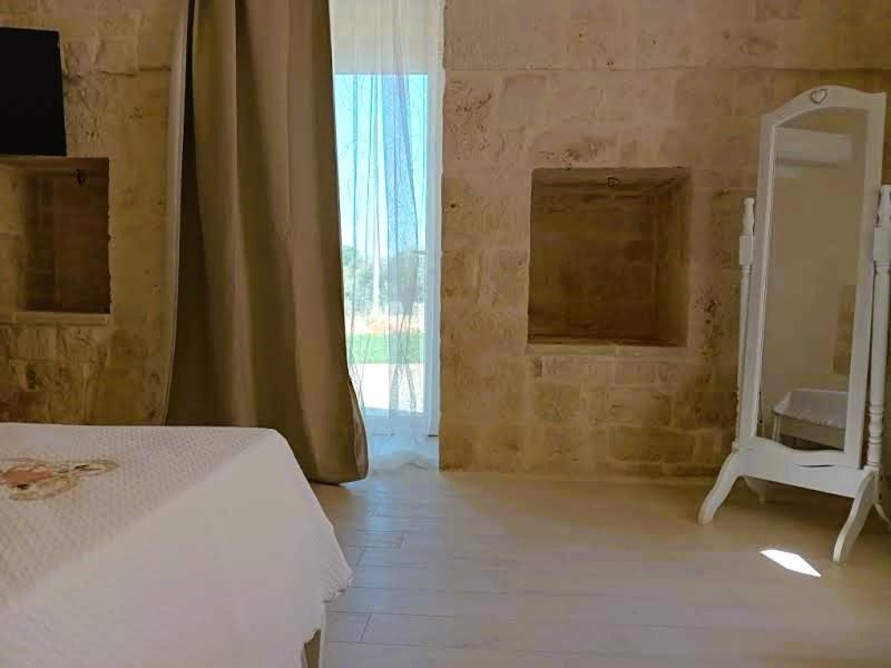 Отель Pietra Di Puglia Монополи Экстерьер фото