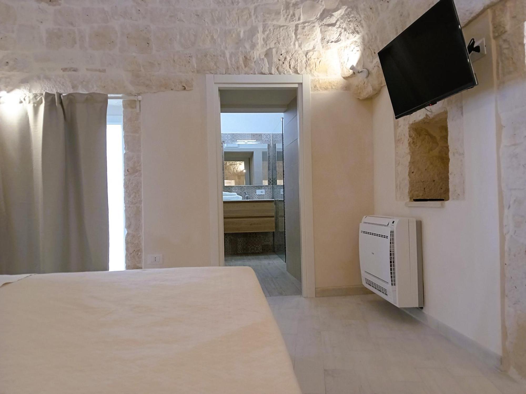 Отель Pietra Di Puglia Монополи Экстерьер фото